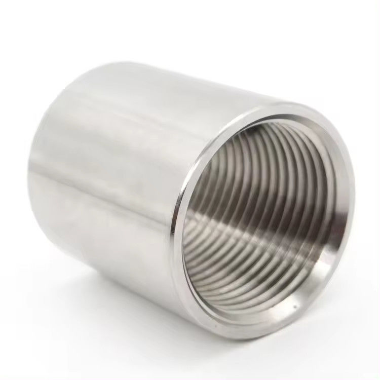 API 5CT L80-13CR টেকসই উচ্চ-শক্তি স্টিলের কেসিং এবং টিউব পিপ জয়েন্ট টিউবিং পাইপ কাপলিং