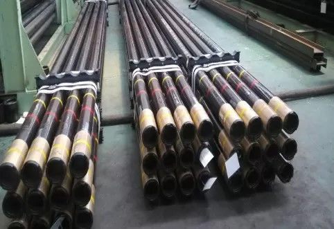 J55/K55 API 5CT কেসিং পাইপ যা তেল খনির কঠোর পরিবেশে জারা সুরক্ষার জন্য বাহ্যিক আবরণ সহ